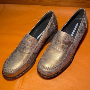 Donald J Pliner Nia Gold Metallic Wedge Loafers